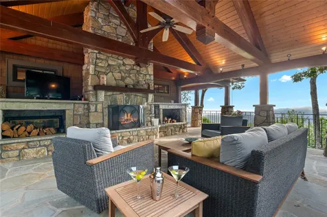 315 Bears Paw Trail Franklin NC 28734