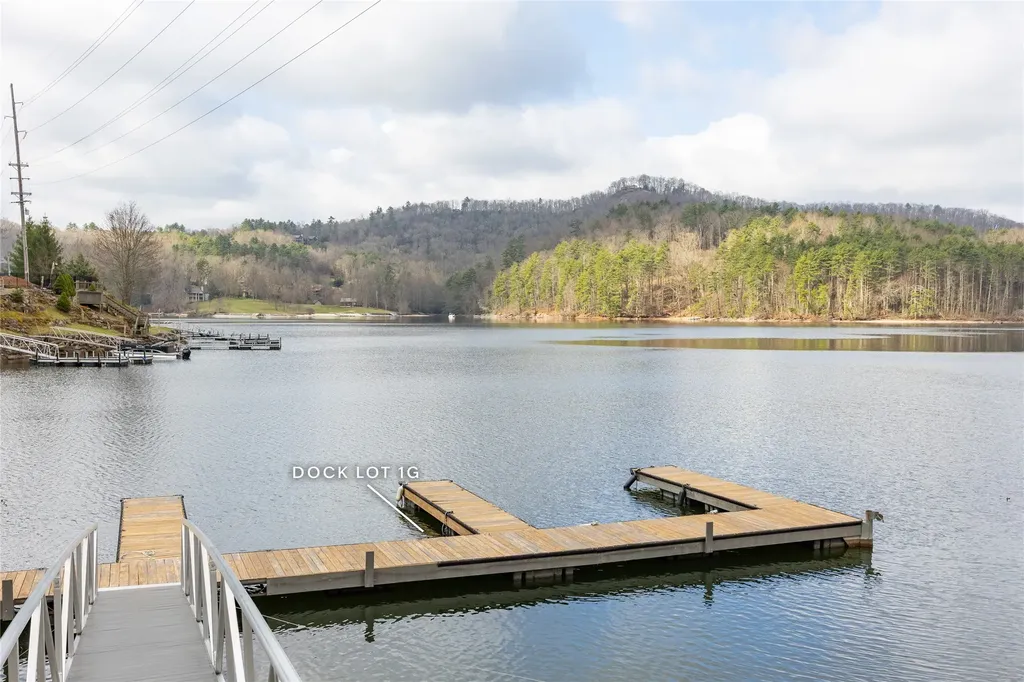1G Hwy 107n Glenville NC 28736