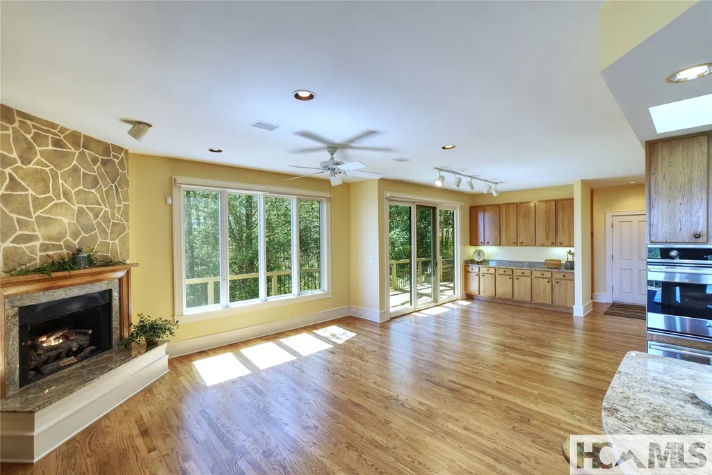 721 Lakeside Drive Lake Toxaway NC 28747