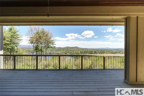 721 Lakeside Drive Lake Toxaway NC 28747