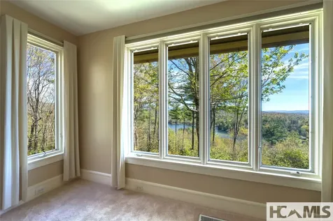 721 Lakeside Drive Lake Toxaway NC 28747