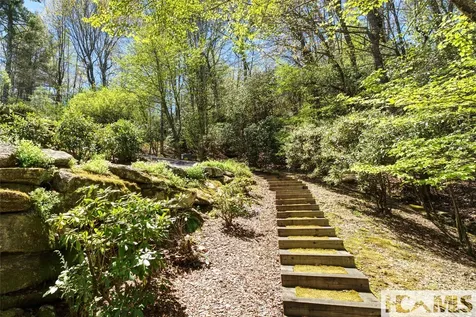 721 Lakeside Drive Lake Toxaway NC 28747