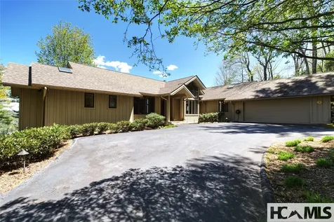 721 Lakeside Drive Lake Toxaway NC 28747