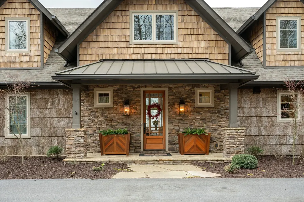 788 Continental Drive Sapphire NC 28774