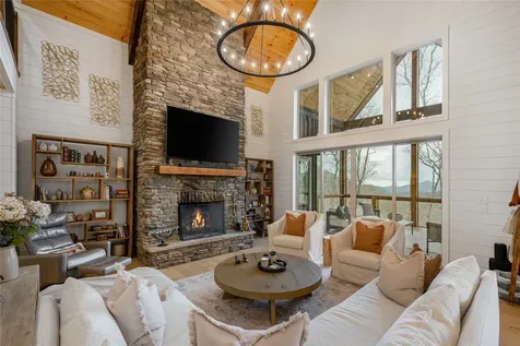 788 Continental Drive Sapphire NC 28774