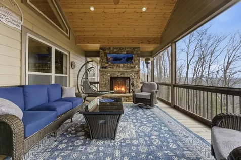 682 Greycliff Mountain Drive Cullowhee NC 28723