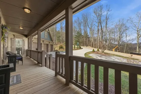 682 Greycliff Mountain Drive Cullowhee NC 28723