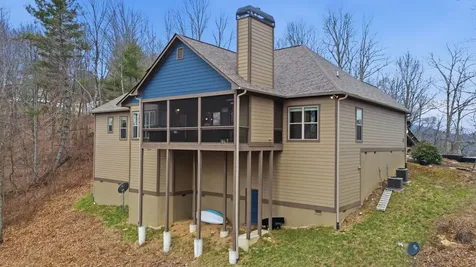 682 Greycliff Mountain Drive Cullowhee NC 28723