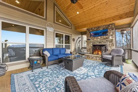 682 Greycliff Mountain Drive Cullowhee NC 28723
