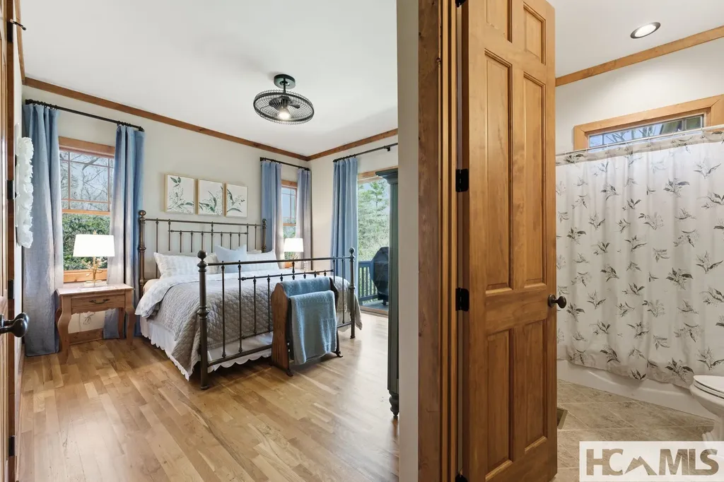 161 Chestnut Trace Lake Toxaway NC 28747