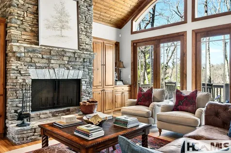 161 Chestnut Trace Lake Toxaway NC 28747