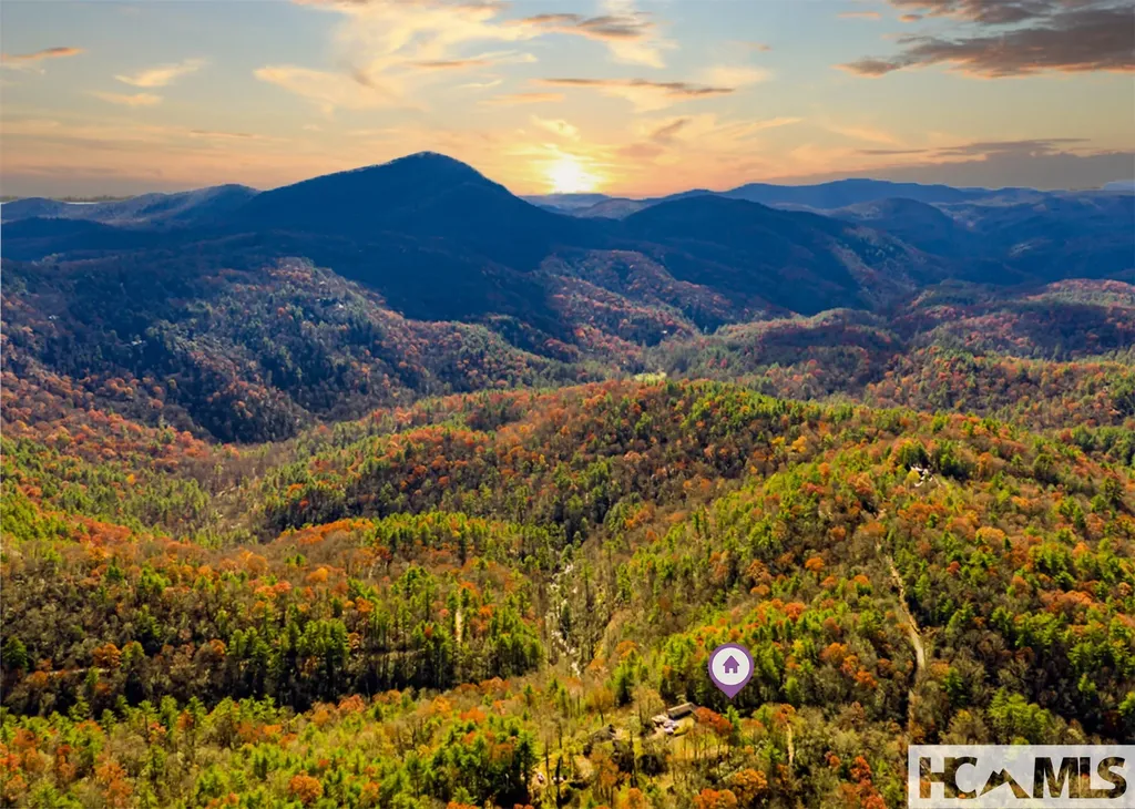208 Nashs Knoll Cashiers NC 28717
