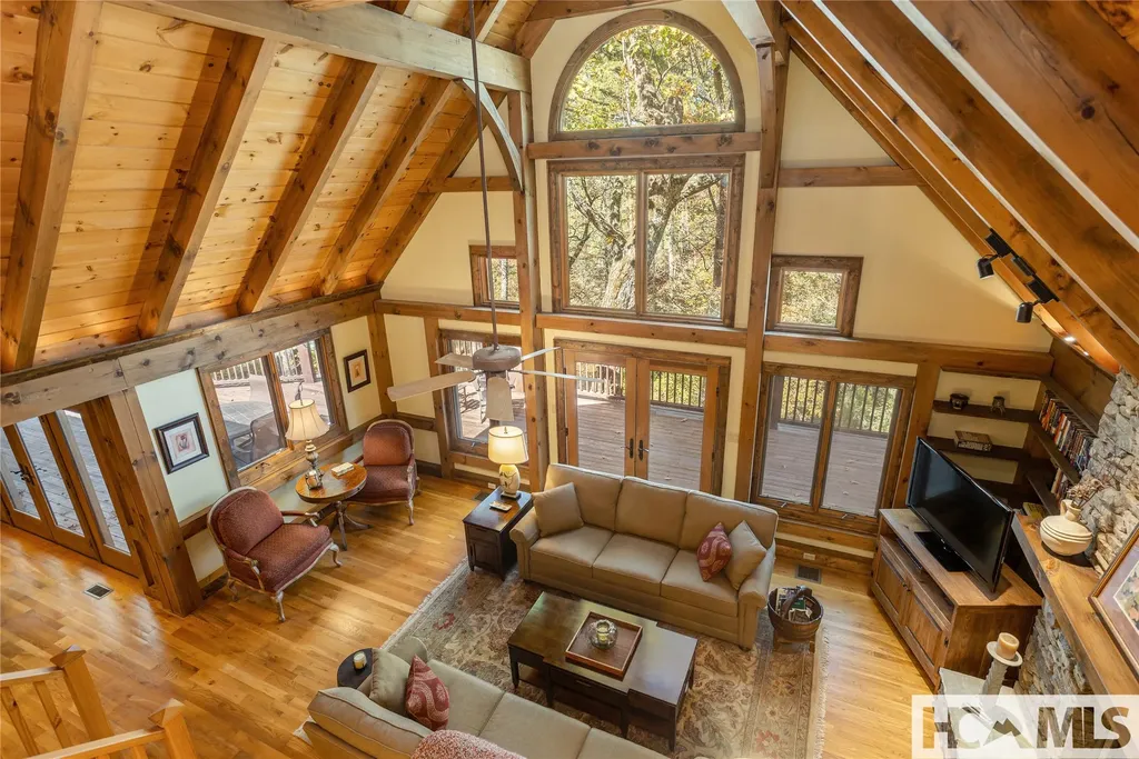 2119 Cherokee Trail Sapphire NC 28774