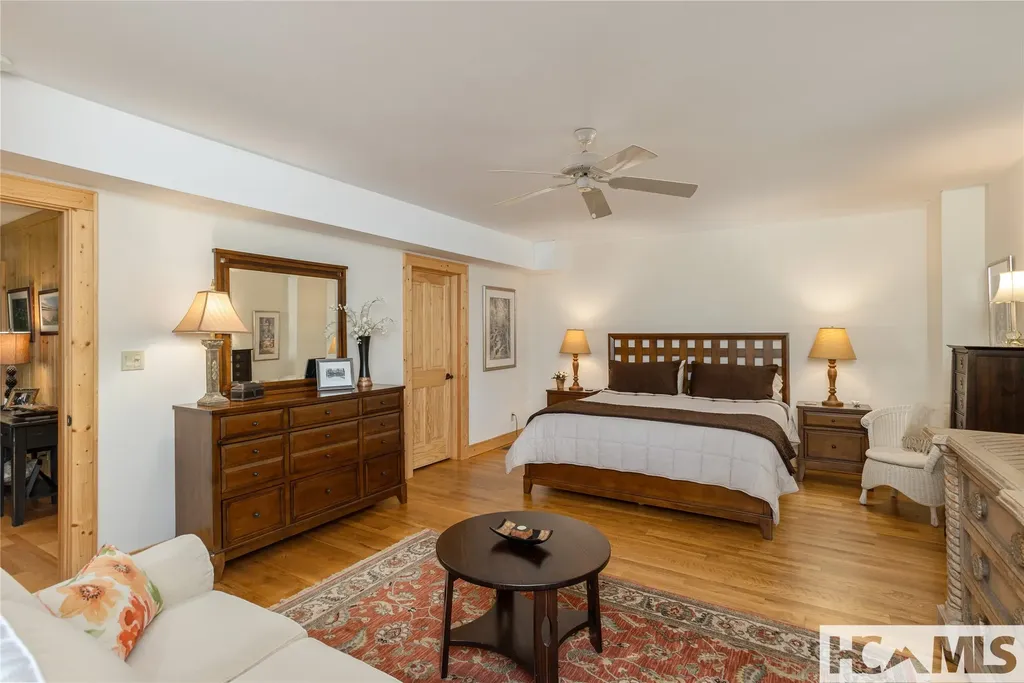 2119 Cherokee Trail Sapphire NC 28774