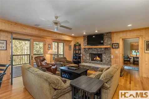 2119 Cherokee Trail Sapphire NC 28774