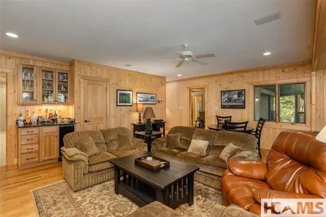 2119 Cherokee Trail Sapphire NC 28774