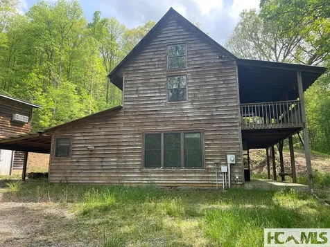 930 Copperhead Cove Sylva NC 28779
