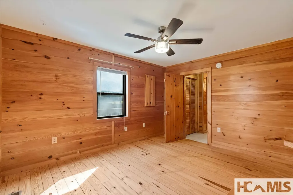 66 Jones Hollow Road Cullowhee NC 28723