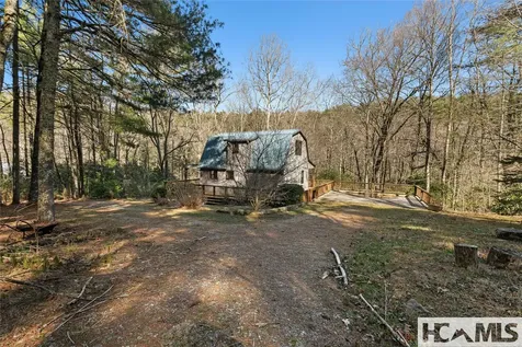 66 Jones Hollow Road Cullowhee NC 28723