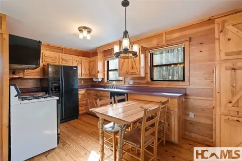 66 Jones Hollow Road Cullowhee NC 28723