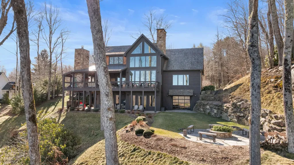 345 Center Ridge Road Cullowhee NC 28723