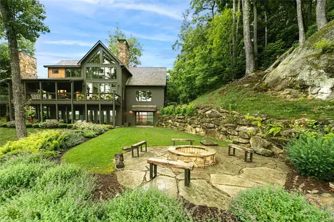 345 Center Ridge Road Cullowhee NC 28723
