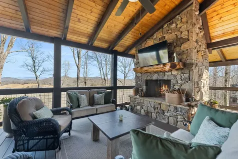 345 Center Ridge Road Cullowhee NC 28723