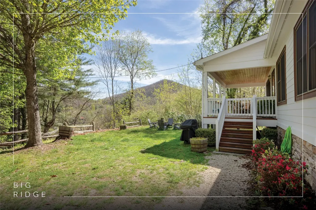 205 Blue Stone Trail Glenville NC 28736