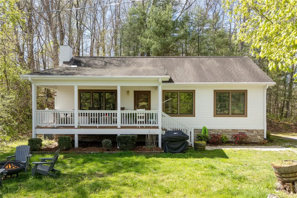 205 Blue Stone Trail Glenville NC 28736