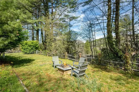 205 Blue Stone Trail Glenville NC 28736