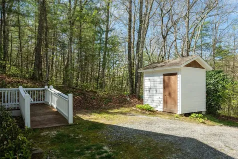 205 Blue Stone Trail Glenville NC 28736