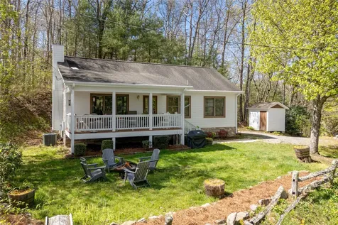 205 Blue Stone Trail Glenville NC 28736