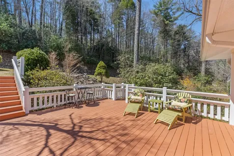 4411 Whiteside Cove Road Highlands NC 28741