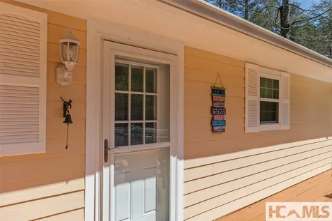 4411 Whiteside Cove Road Highlands NC 28741