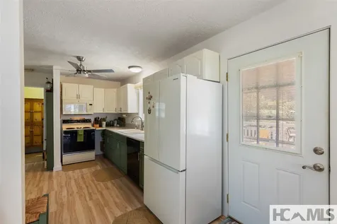4411 Whiteside Cove Road Highlands NC 28741