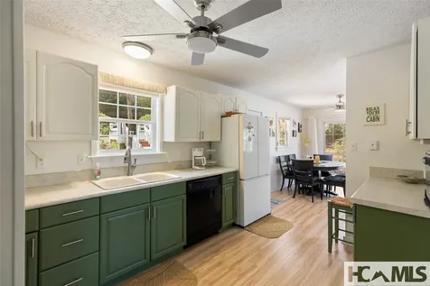 4411 Whiteside Cove Road Highlands NC 28741