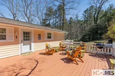 4411 Whiteside Cove Road Highlands NC 28741