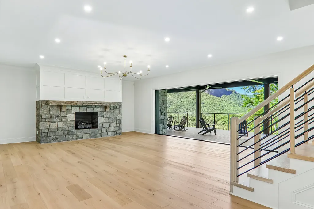 54 Forestland Road Cashiers NC 28717