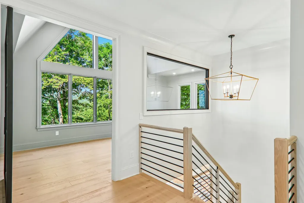 54 Forestland Road Cashiers NC 28717