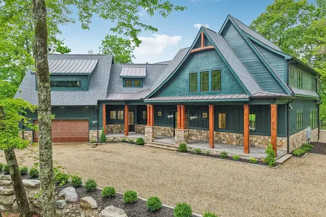 54 Forestland Road Cashiers NC 28717