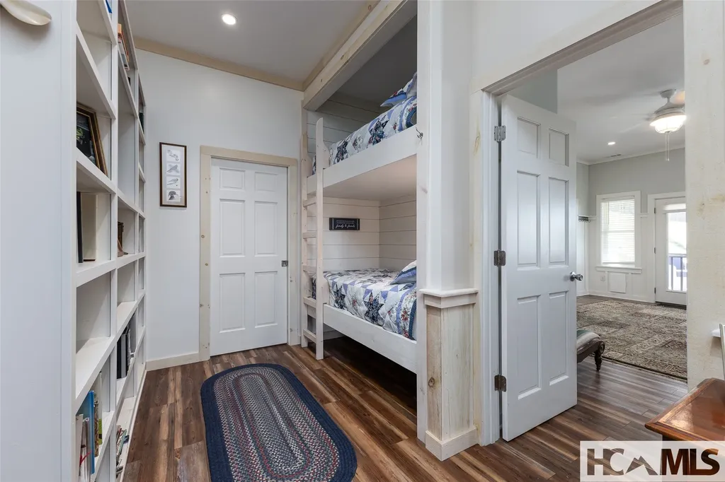 657 Fowler Road Glenville NC 28736