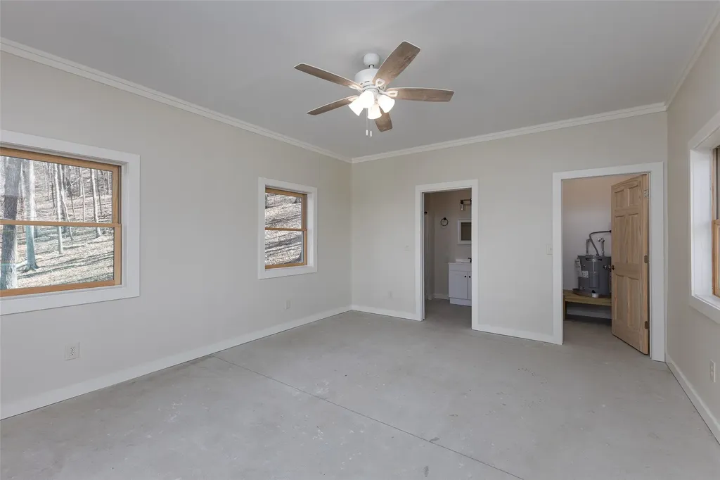 657 Fowler Road Glenville NC 28736