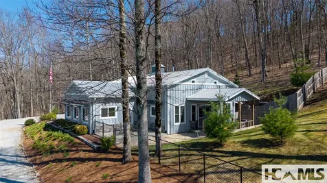 657 Fowler Road Glenville NC 28736