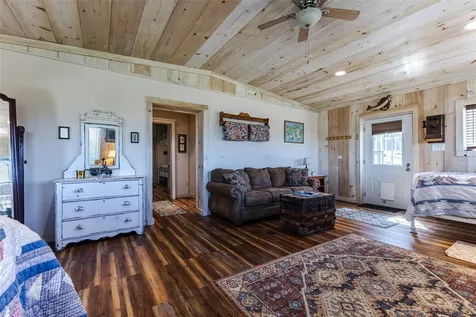 657 Fowler Road Glenville NC 28736