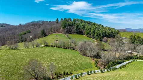 657 Fowler Road Glenville NC 28736