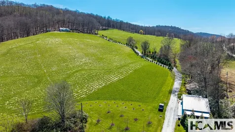 657 Fowler Road Glenville NC 28736