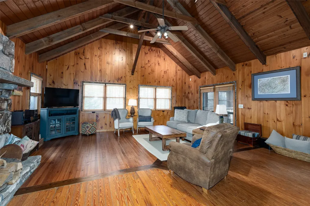 191 Chipmunk Trail Glenville NC 28736