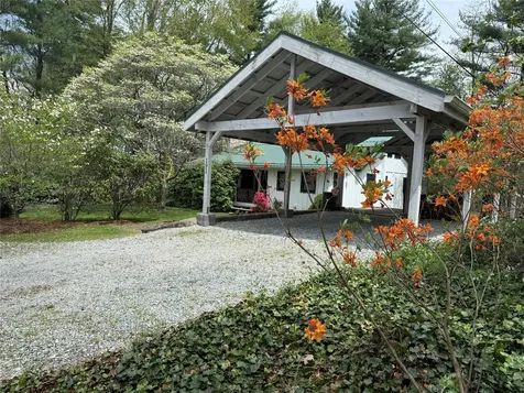 191 Chipmunk Trail Glenville NC 28736