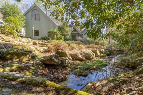 241 Indian Pipe Road Cashiers NC 28717