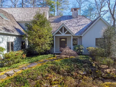 241 Indian Pipe Road Cashiers NC 28717